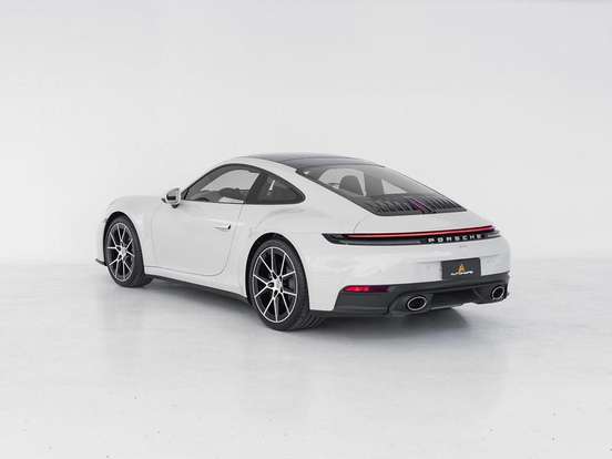 PORSCHE-911-2025
