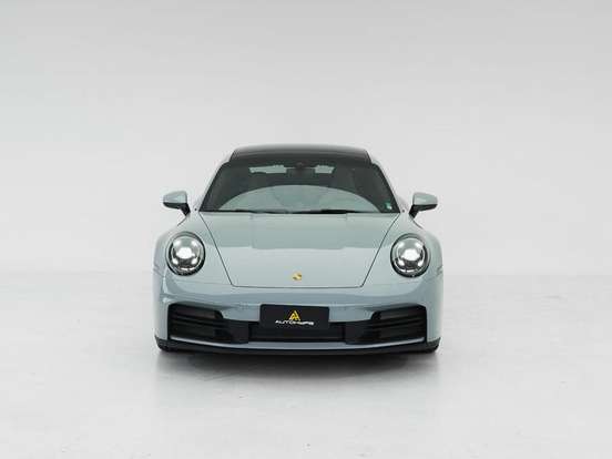PORSCHE-911-2025