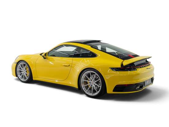 PORSCHE-911-2020