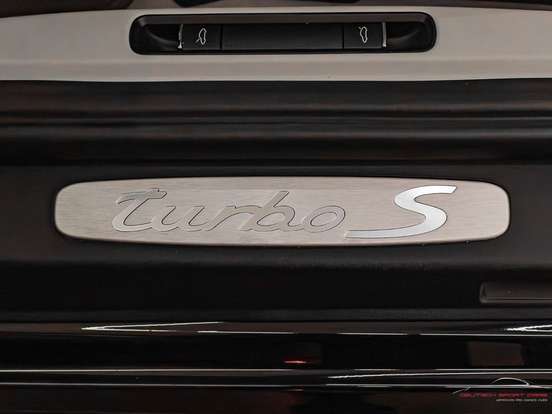 PORSCHE-911-2013