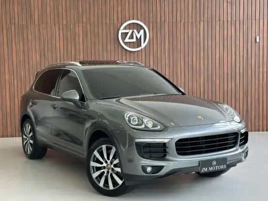 PORSCHE-CAYENNE-2015
