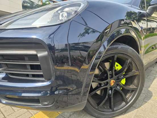 PORSCHE-CAYENNE-2020