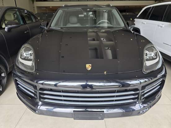 PORSCHE-CAYENNE-2021