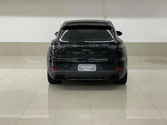 PORSCHE-CAYENNE-2022