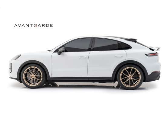 PORSCHE-CAYENNE-2025