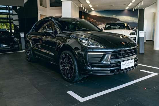 PORSCHE-MACAN-2025