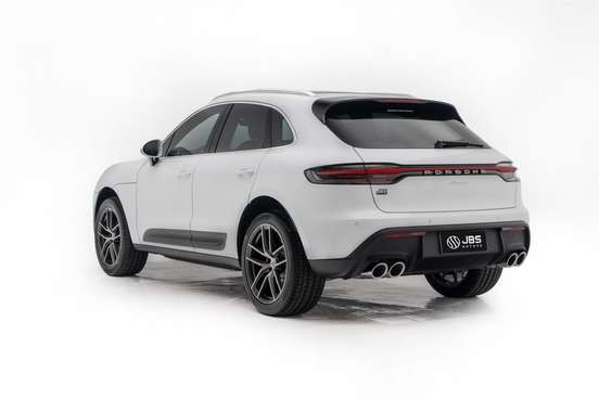 PORSCHE-MACAN-2023