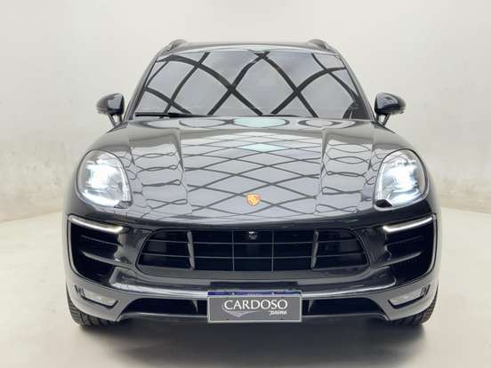 PORSCHE-MACAN-2017