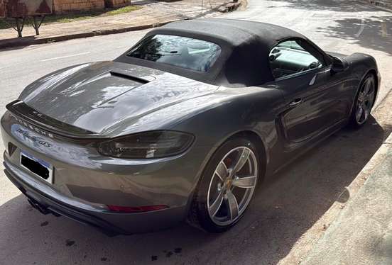 PORSCHE-718-2018
