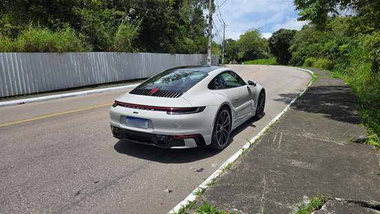 PORSCHE-911-2022