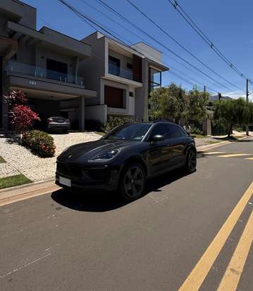 PORSCHE-MACAN-2023