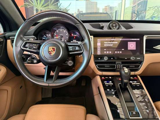 PORSCHE-MACAN-2022