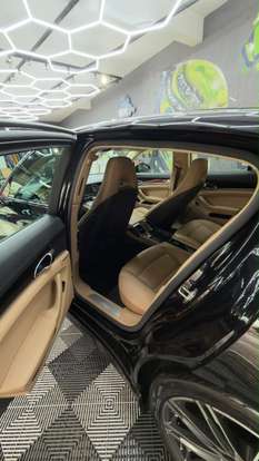 PORSCHE-PANAMERA-2015
