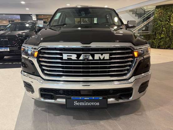 RAM-1500-3.0 HURRICANE 6 BITURBO GASOLINA LARAMIE CD 4X4 AUTOMÁTICO RAM-1500-2024