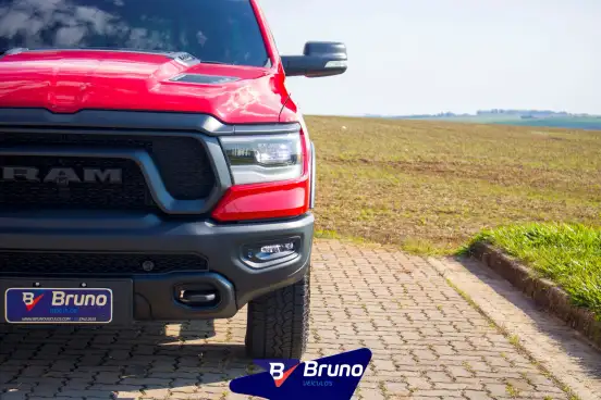 RAM-1500-5.7 V8 GASOLINA REBEL CD 4X4 AUTOMÁTICO RAM-1500-2022