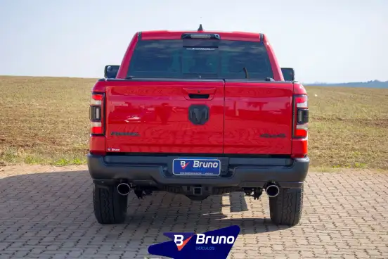 RAM-1500-5.7 V8 GASOLINA REBEL CD 4X4 AUTOMÁTICO RAM-1500-2022