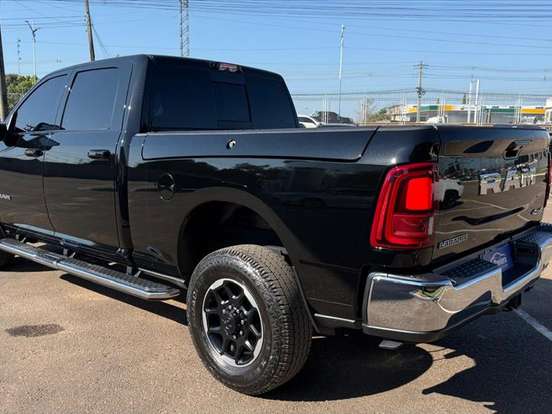 RAM-2500-6.7 I6 TURBO DIESEL LARAMIE CD 4X4 AUTOMÁTICO RAM-2500-2025