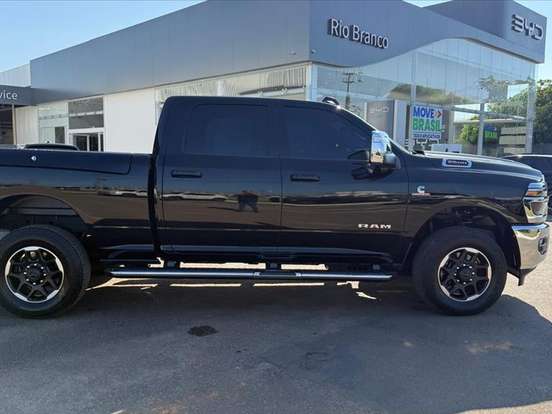RAM-2500-6.7 I6 TURBO DIESEL LARAMIE CD 4X4 AUTOMÁTICO RAM-2500-2025