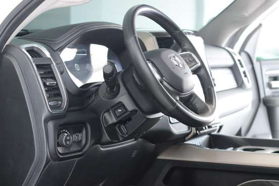 RAM-2500-6.7 I6 TURBO DIESEL LARAMIE CD 4X4 AUTOMÁTICO RAM-2500-2024