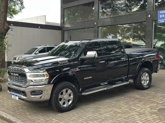 RAM 2500 6.7 I6 TURBO DIESEL LARAMIE CD 4X4 AUTOMÁTICO