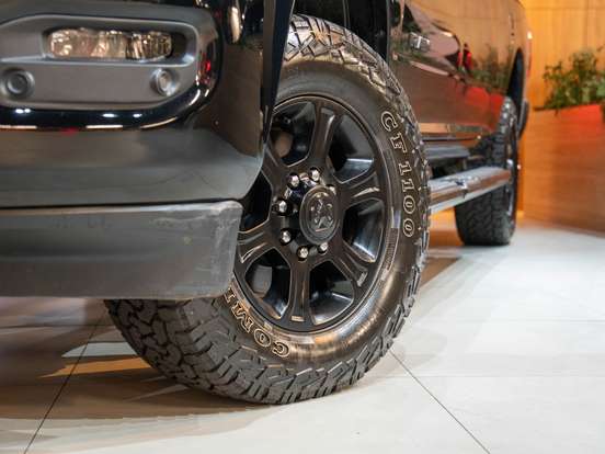 RAM-3500-6.7 I6 TURBO DIESEL LARAMIE NIGHT EDITION CD 4X4 AUTOMÁTICO RAM-3500-2024