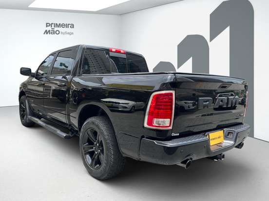 RAM-CLASSIC-5.7 V8 GASOLINA LARAMIE CD 4X4 AUTOMÁTICO RAM-CLASSIC-2022