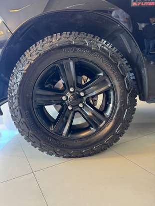 RAM-CLASSIC-5.7 V8 GASOLINA LARAMIE NIGHT EDITION CD 4X4 AUTOMÁTICO RAM-CLASSIC-2022
