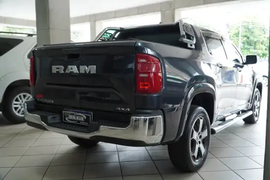 RAM-RAMPAGE-2.0 TURBO DIESEL LARAMIE 4X4 AUTOMÁTICO RAM-RAMPAGE-2023