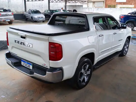 RAM-RAMPAGE-2.2 TURBO DIESEL LARAMIE 4X4 AUTOMÁTICO RAM-RAMPAGE-2024