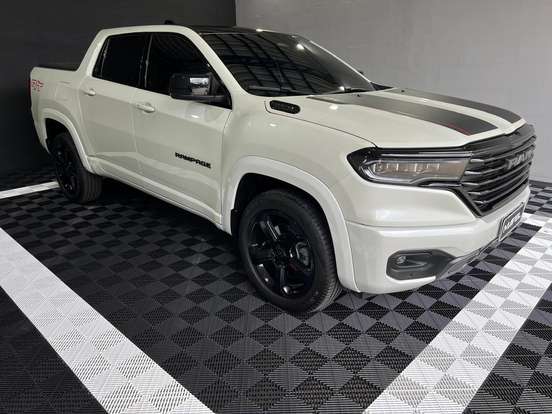 RAM-RAMPAGE-2.0 HURRICANE 4 TURBO GASOLINA R/T 4X4 AUTOMÁTICO RAM-RAMPAGE-2025