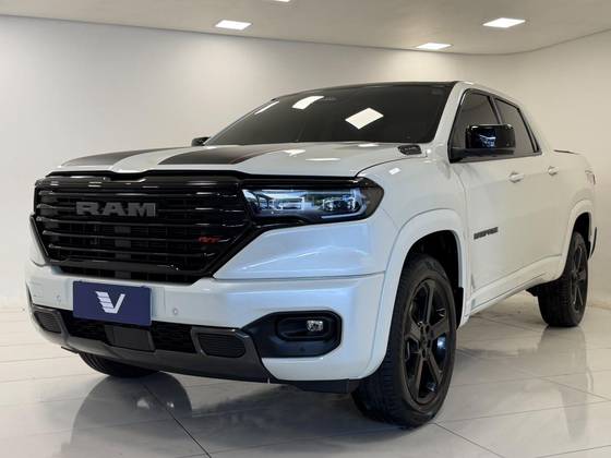 RAM RAMPAGE 2.0 HURRICANE 4 TURBO GASOLINA R/T 4X4 AUTOMÁTICO