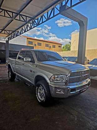 RAM-2500-6.7 LARAMIE 4X4 CD I6 TURBO DIESEL 4P AUTOMÁTICO RAM-2500-2012