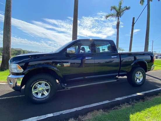 RAM-2500-6.7 LARAMIE 4X4 CD I6 TURBO DIESEL 4P AUTOMÁTICO RAM-2500-2012
