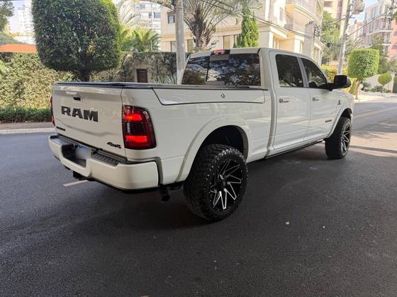 RAM 3500 6.7 I6 TURBO DIESEL LARAMIE NIGHT EDITION CD 4X4  AUTOMÁTICO