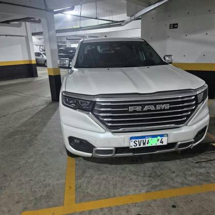 RAM RAMPAGE 2.0 TURBO DIESEL LARAMIE 4X4 AUTOMÁTICO
