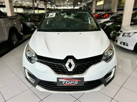RENAULT-CAPTUR-2019