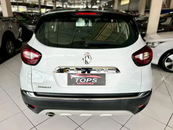 RENAULT-CAPTUR-2019