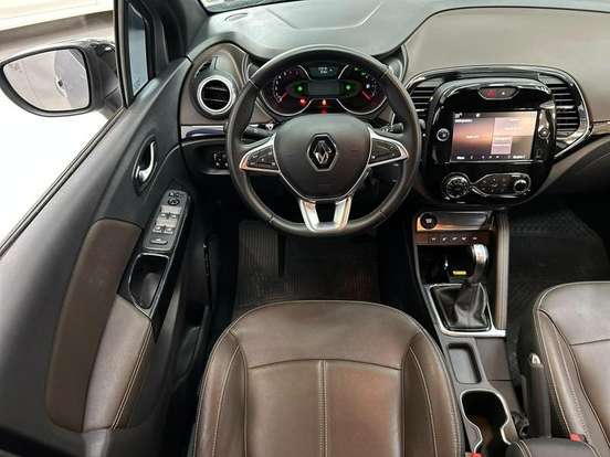 RENAULT-CAPTUR-2022