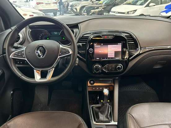 RENAULT-CAPTUR-2022