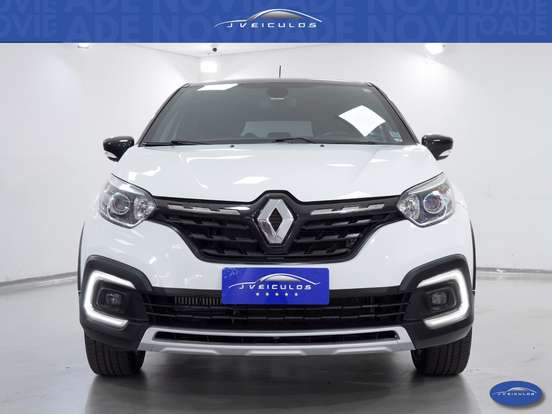 RENAULT-CAPTUR-2021