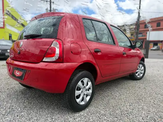 RENAULT-CLIO-2014