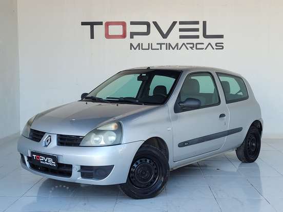 RENAULT-CLIO-2010