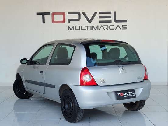 RENAULT-CLIO-2010