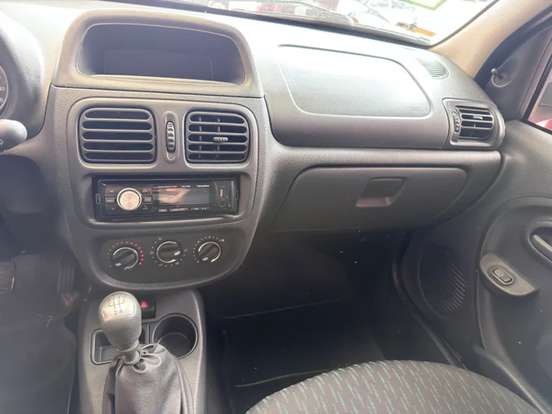 RENAULT-CLIO-1.0 EXPRESSION 16V FLEX 4P MANUAL RENAULT-CLIO-2015