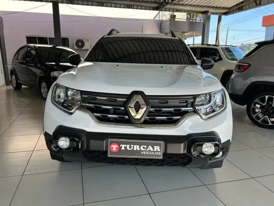 RENAULT-DUSTER-2023