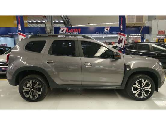 RENAULT-DUSTER-2024