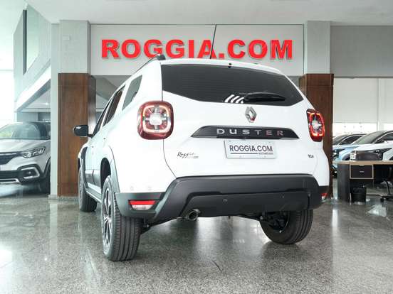 RENAULT-DUSTER-2023