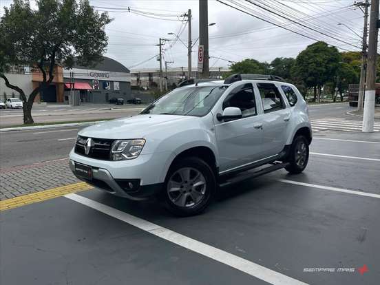RENAULT-DUSTER-2019
