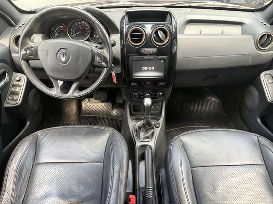 RENAULT-DUSTER-2019