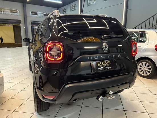 RENAULT-DUSTER-2022